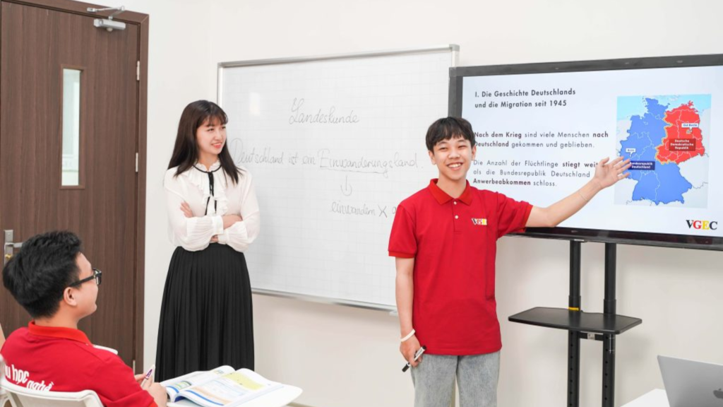 Tổng hợp sách tiếng Đức B2 7 Ảnh: Học tiếng Đức B2 cùng VGEC