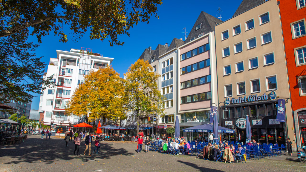 Ảnh: Phố cổ Köln